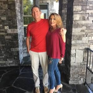 Meet your Posher, Marissa